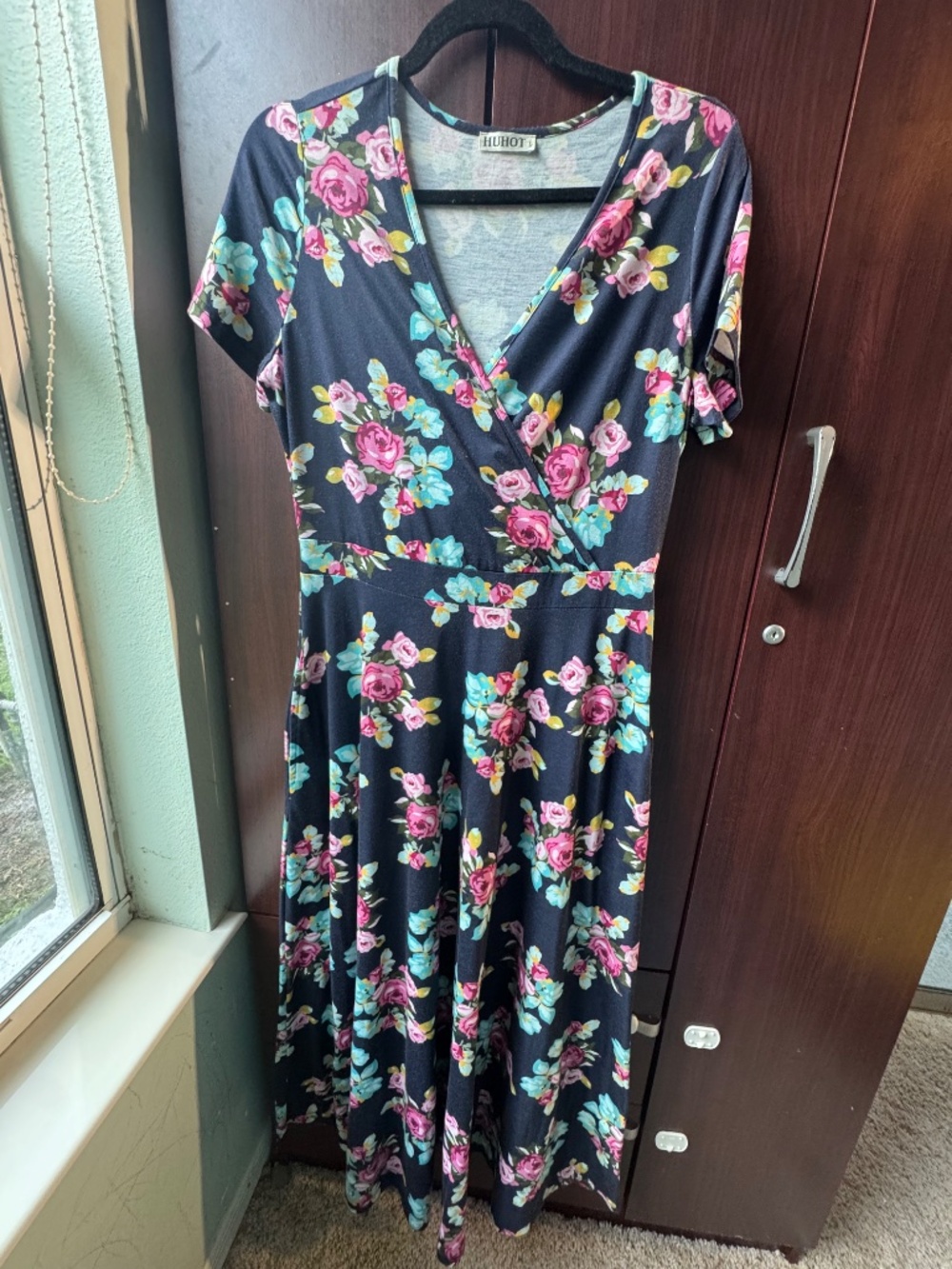 Sundress - Picture 2 of 7